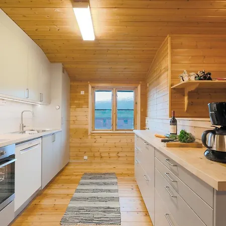 / Huskyfarm * Innset