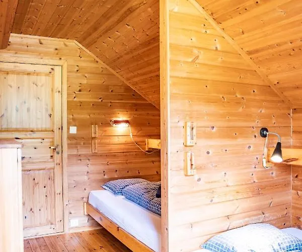 Camping / Huskyfarm Innset